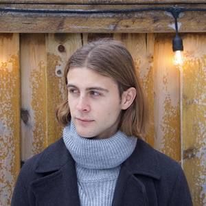 Meet your Posher, Aaron